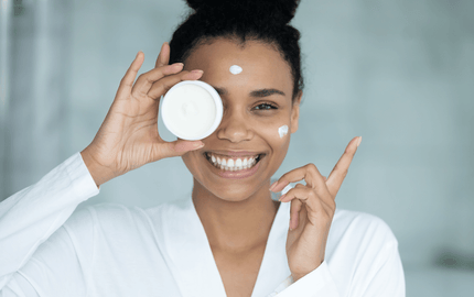 Your Essential Skincare Routine for Dry Skin - Aromantic UK
