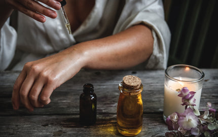 What Is Jojoba Oil Good For? - Aromantic UK